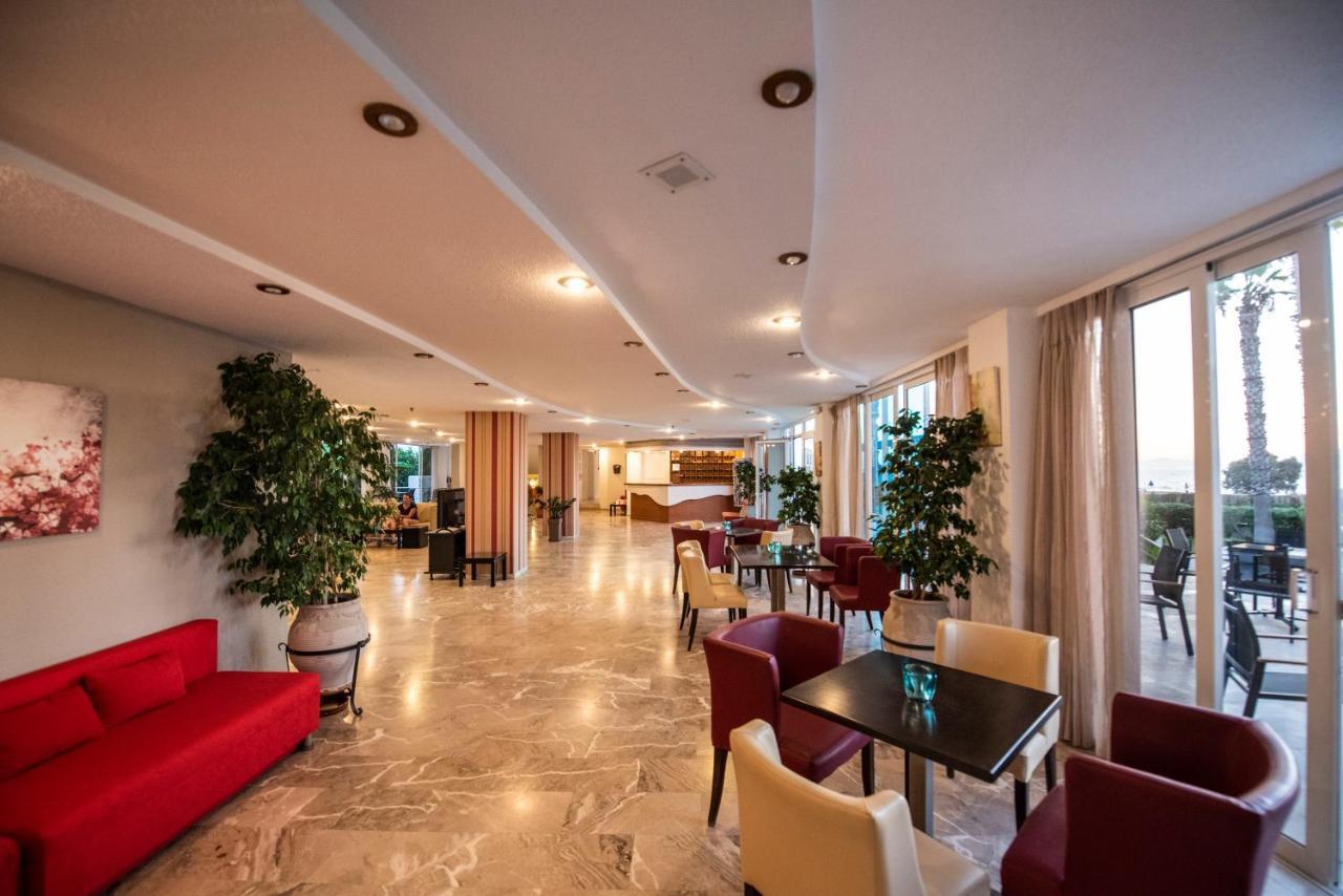 Costa Angela Seaside Resort Ngoại thất bức ảnh