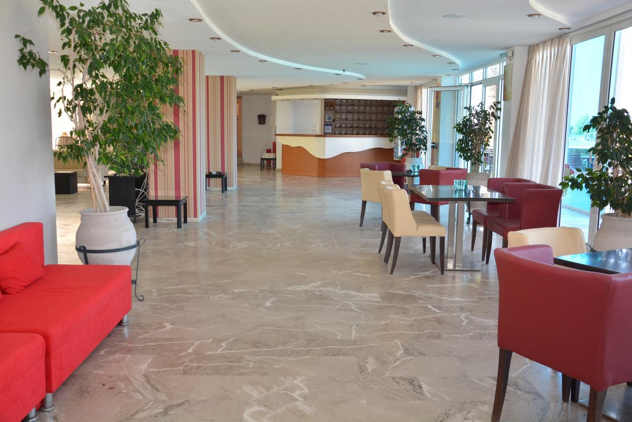 Costa Angela Seaside Resort Ngoại thất bức ảnh